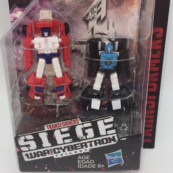 Transformers Siege War For Cybertron Trilogy Red Heat & Stakeout New in Package - Picture 2 of 11